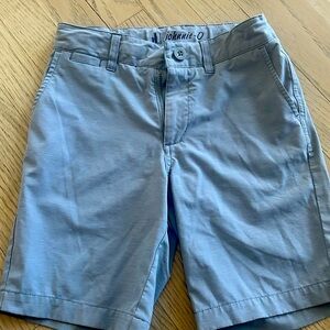 Johnnie-0
Boys performance shorts size 8
Excellent condition